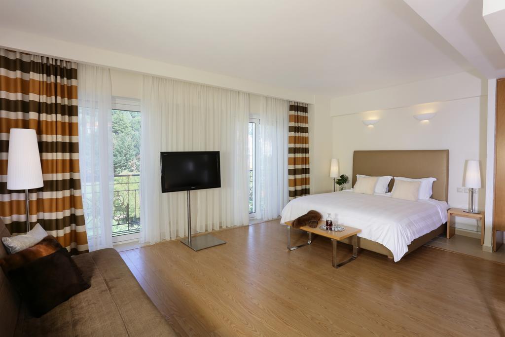 Chloe Luxury Hotel Kasztoriá Kültér fotó