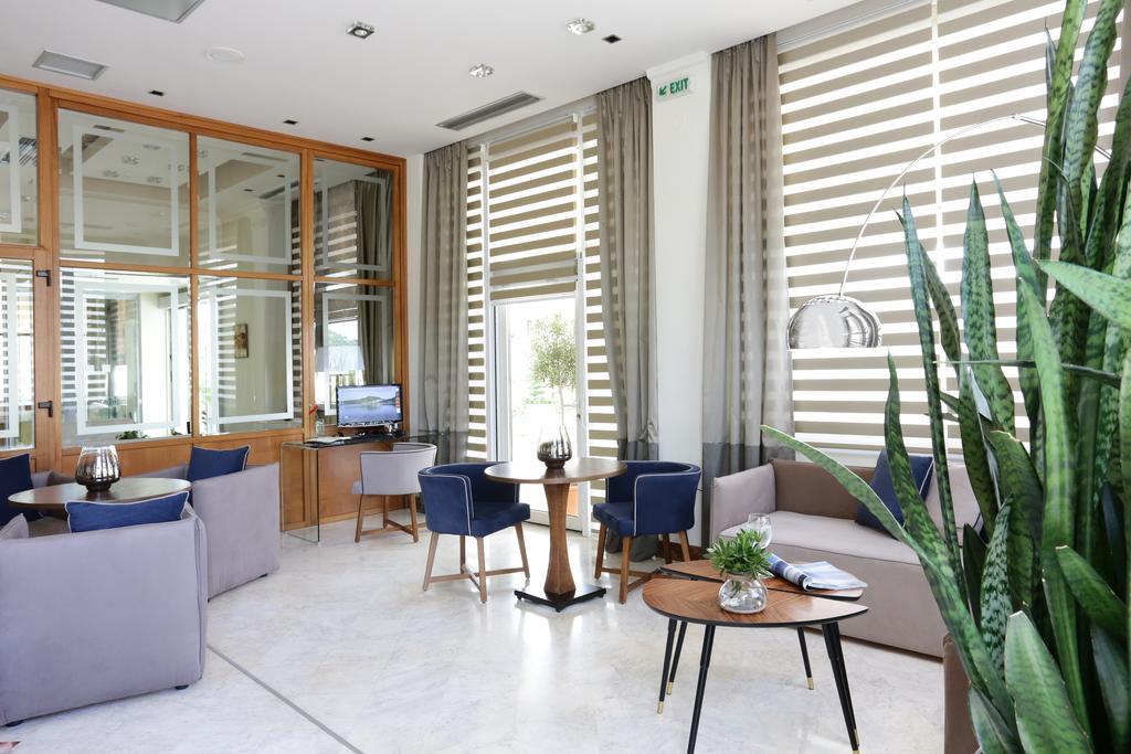 Chloe Luxury Hotel Kasztoriá Kültér fotó