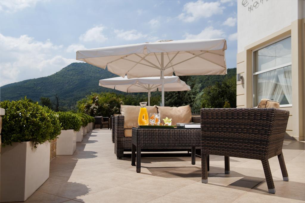 Chloe Luxury Hotel Kasztoriá Kültér fotó